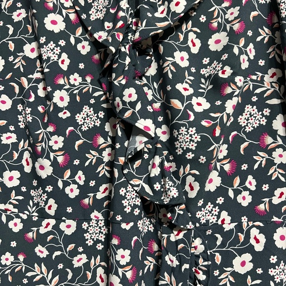 Dress - Picture 7 of 7